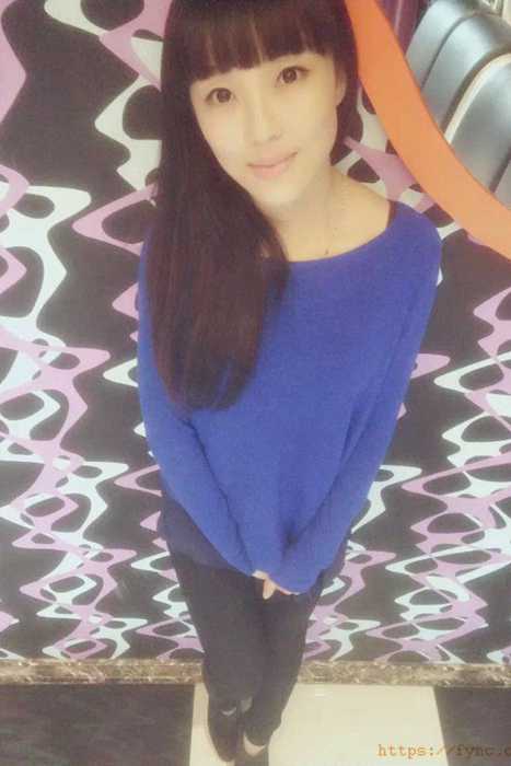 [FYNC出售套图]ID0006 2014.11.1制服诱惑.rar--性感提示：高叉露臀偷欢撅臀漏胸双手