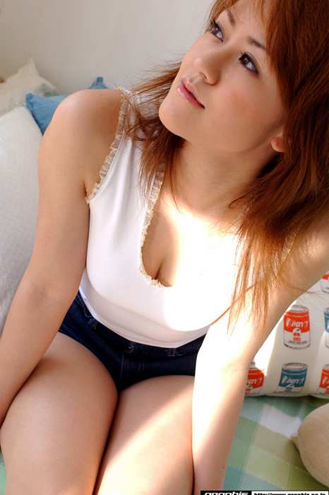 Graphis套图ID0048 2003-05-07 [First Gravure] Remi