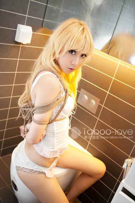 [Taboo love禁忌摄影]No.039 小悠 華麗之鏡像 30P